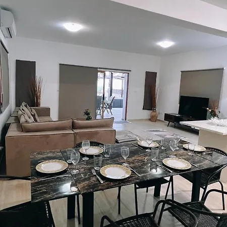 וילה Oasi Rejuve *