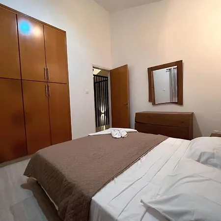 Oasi Rejuve Villa Meneou