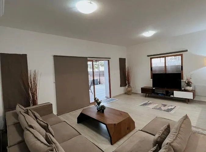 Oasi Rejuve Villa Meneou